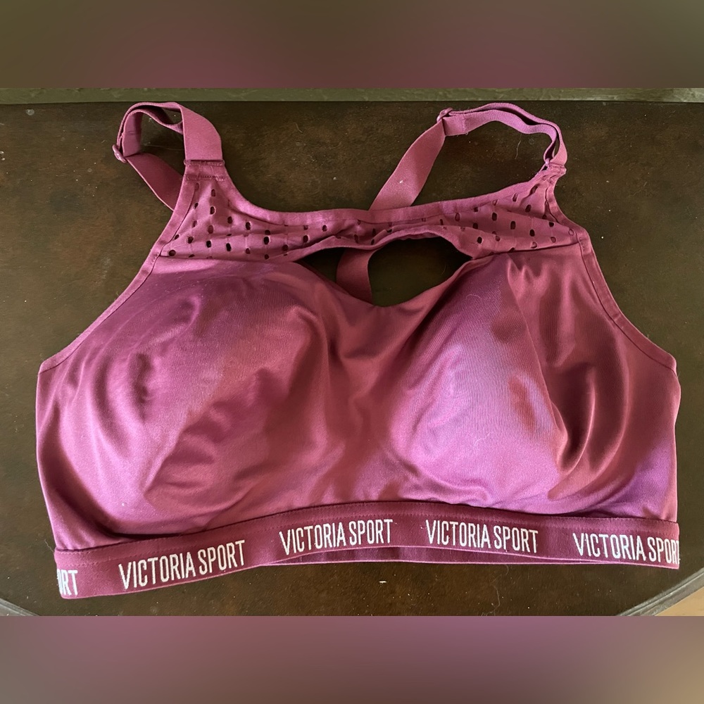 Victoria Sport athletic bra, size 36D